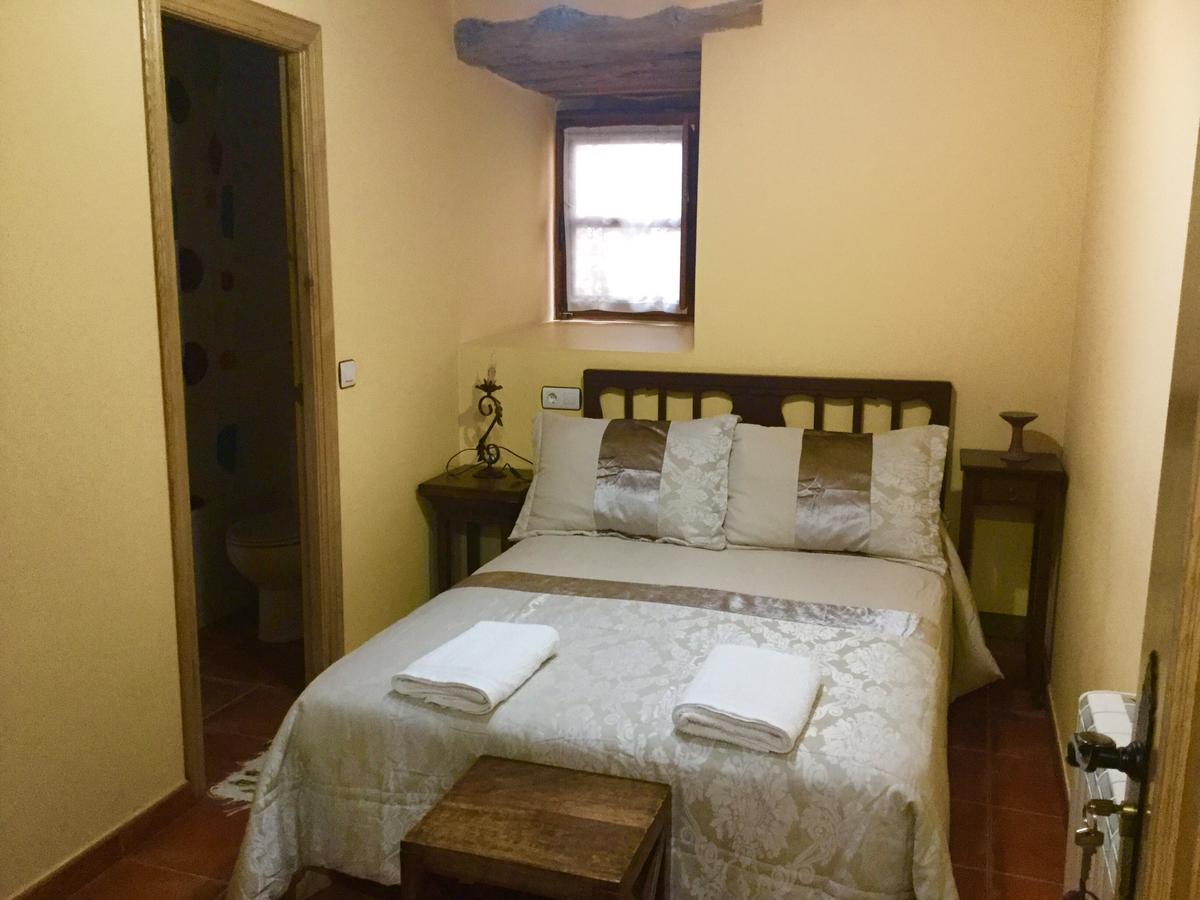 Hotel Rural El Lagar De Las Medulas Orellan Ngoại thất bức ảnh